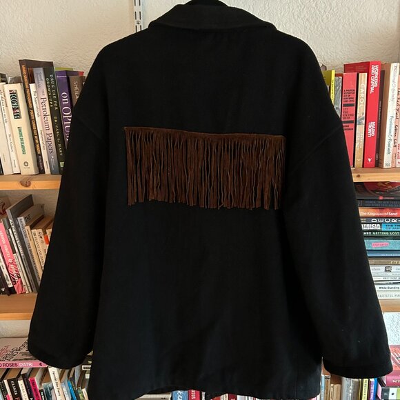 Rad vintage wool coat with suede fringe - Picture 2 of 5